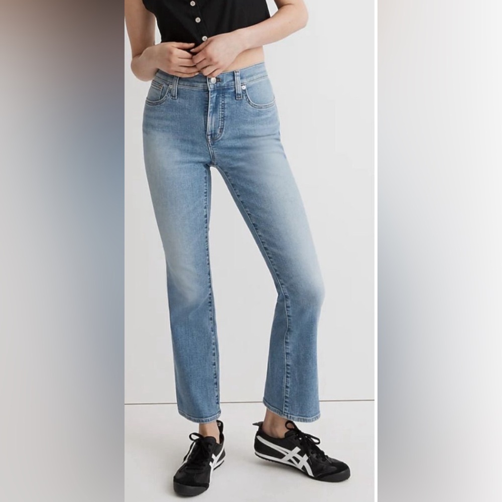Madewell Kick Out Crop Jeans in Carey Wash, 27 Petite